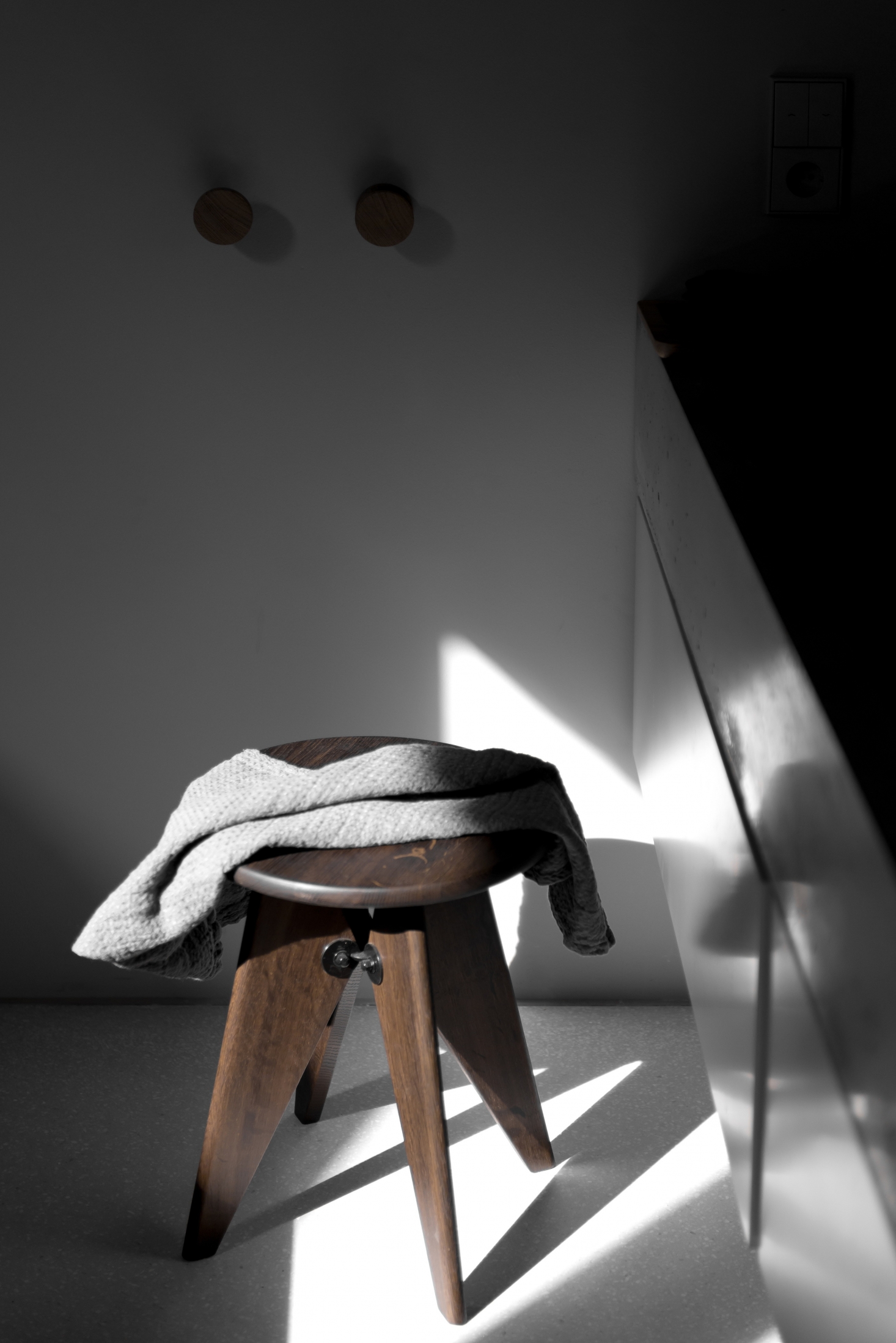 创意家具 - 坐具|吧椅/凳子|办公家具|设计师家具|苏威小凳子/边几